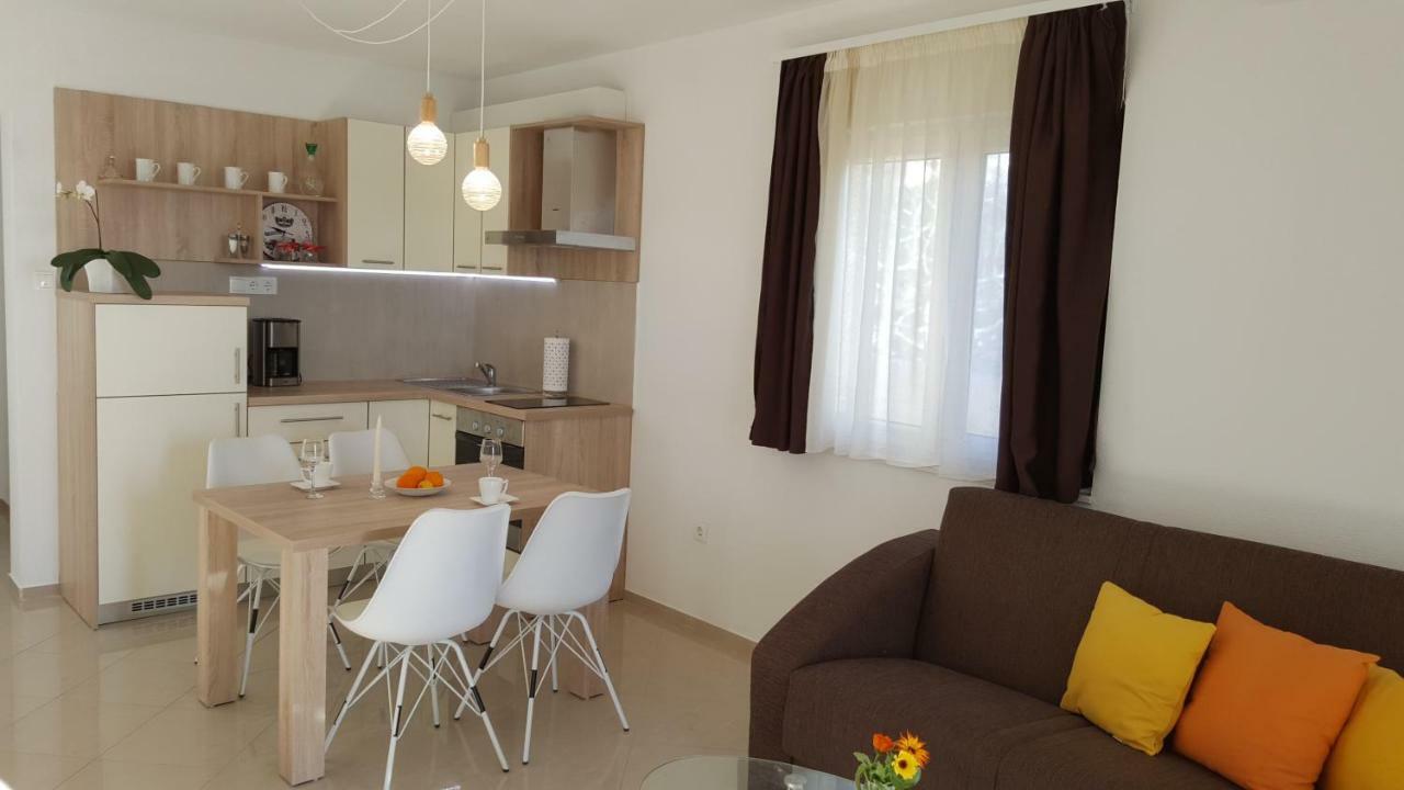 Apartments Anaivana Trogir Extérieur photo