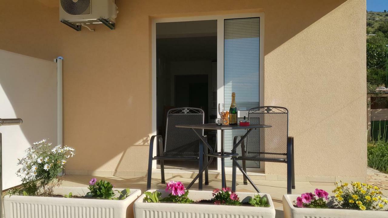 Apartments Anaivana Trogir Extérieur photo